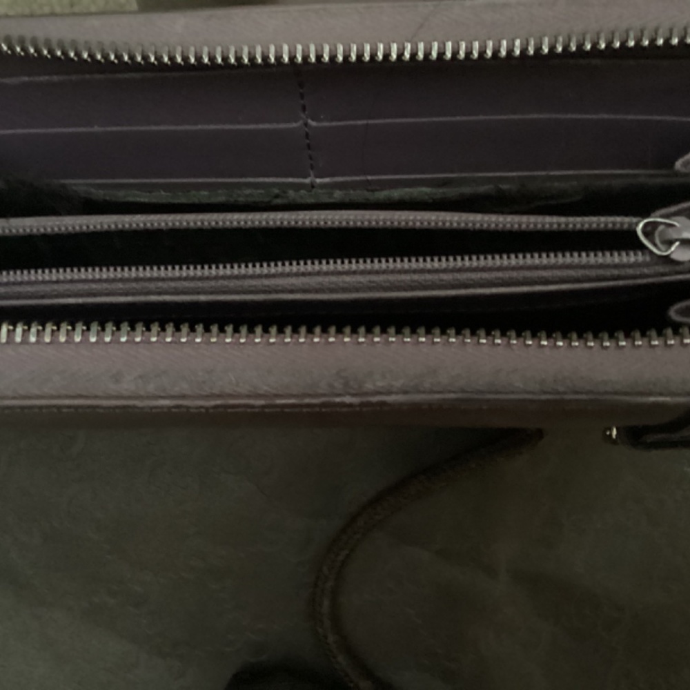 Gucci Wallet - Picture 3 of 11